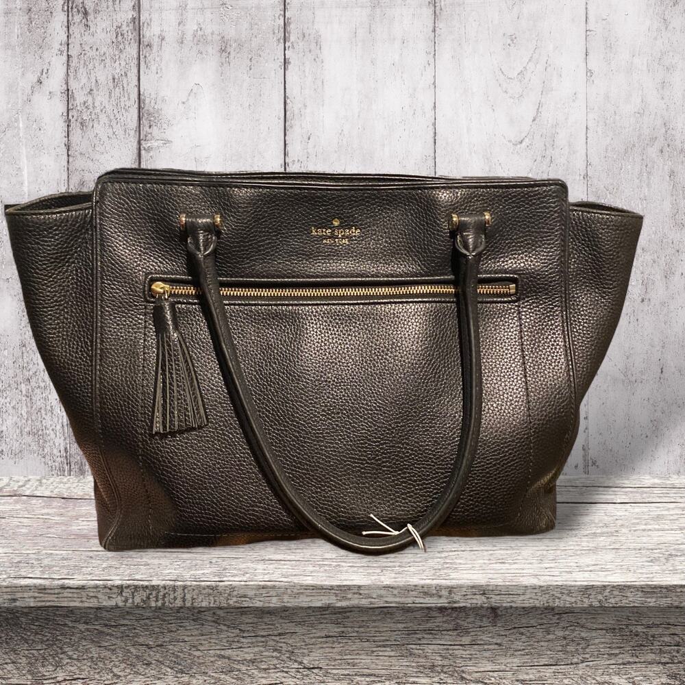 Kate Spade Chester Street Allyn - Black
Excellent condition